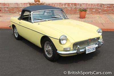 1967 MG MGB Coupe   - Photo 1 - San Luis Obispo, CA 93401