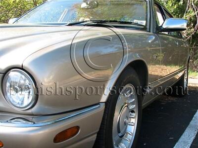 2000 Jaguar XJ8 Vanden Plas   - Photo 8 - San Luis Obispo, CA 93401