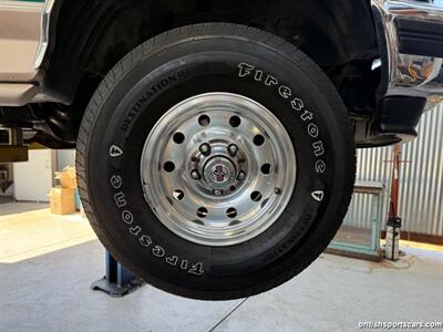 1996 Ford Bronco XL 2dr XL   - Photo 28 - San Luis Obispo, CA 93401