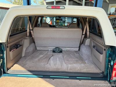 1996 Ford Bronco XL 2dr XL   - Photo 68 - San Luis Obispo, CA 93401