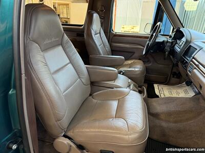 1996 Ford Bronco XL 2dr XL   - Photo 62 - San Luis Obispo, CA 93401