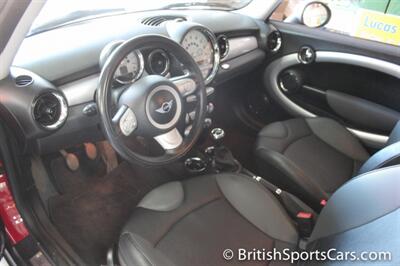 2009 MINI Cooper   - Photo 10 - San Luis Obispo, CA 93401