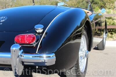 1962 MG MGA MKII   - Photo 11 - San Luis Obispo, CA 93401