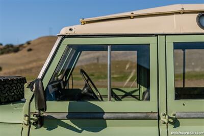 1967 Land Rover 109 Series IIA   - Photo 9 - San Luis Obispo, CA 93401