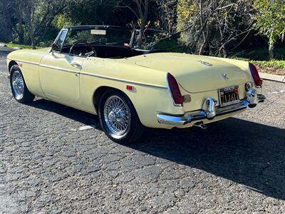 1969 MG MGB   - Photo 3 - San Luis Obispo, CA 93401