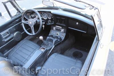 1976 MG MGB   - Photo 18 - San Luis Obispo, CA 93401