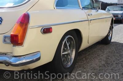 1972 MG MGB-GT   - Photo 8 - San Luis Obispo, CA 93401