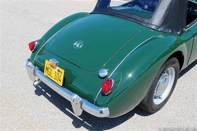 1959 MG MGA   - Photo 16 - San Luis Obispo, CA 93401