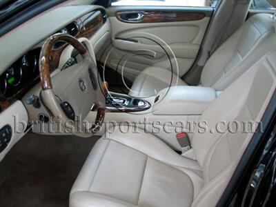 2004 Jaguar XJ 8   - Photo 14 - San Luis Obispo, CA 93401