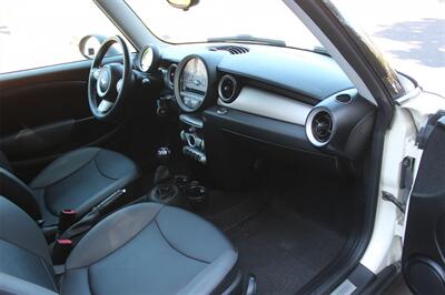 2009 MINI Cooper   - Photo 17 - San Luis Obispo, CA 93401