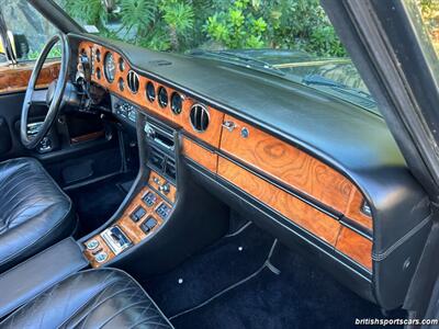 1987 Rolls-Royce Corniche   - Photo 38 - San Luis Obispo, CA 93401