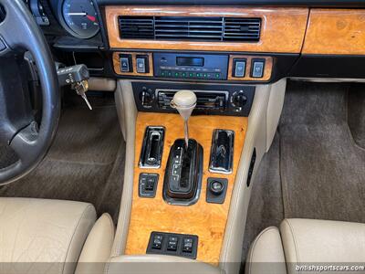 1990 Jaguar XJS   - Photo 39 - San Luis Obispo, CA 93401