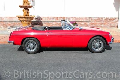 1967 MG MGB Convertible   - Photo 2 - San Luis Obispo, CA 93401