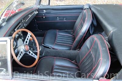 1967 MG MGB Convertible   - Photo 14 - San Luis Obispo, CA 93401