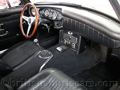 1970 MG MGB-GT   - Photo 21 - San Luis Obispo, CA 93401