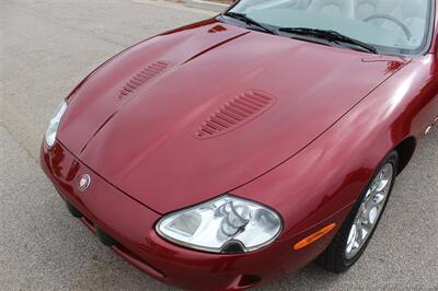 2000 Jaguar XKR   - Photo 11 - San Luis Obispo, CA 93401