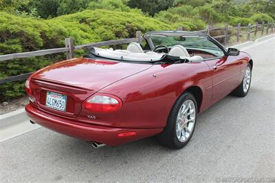 2000 Jaguar XKR   - Photo 6 - San Luis Obispo, CA 93401