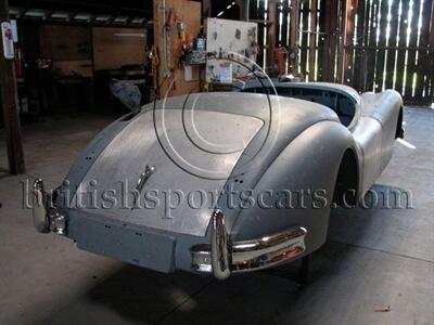 1955 Jaguar XK140 Roadster   - Photo 6 - San Luis Obispo, CA 93401