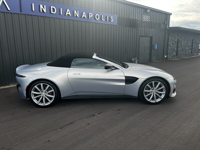 2021 Aston Martin Vantage   - Photo 3 - Indianapolis, IN 46268