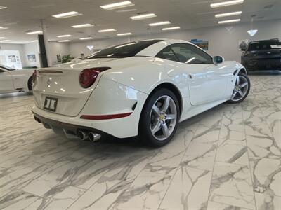 2015 Ferrari California T   - Photo 8 - Carmel, IN 46032