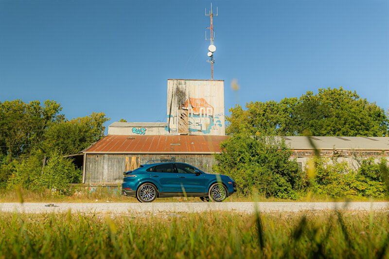 2025 Porsche Cayenne Coupe - Photo 6 - Indianapolis, IN 46268