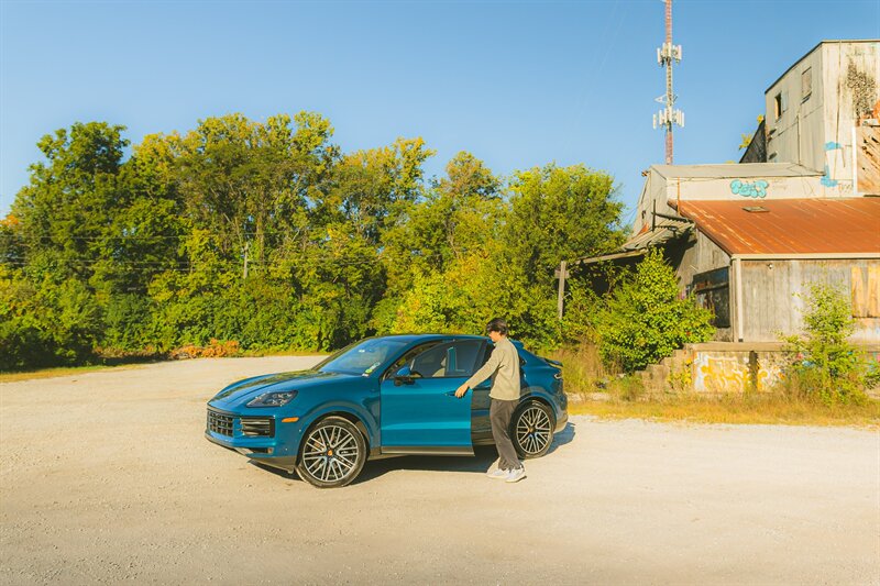 2025 Porsche Cayenne Coupe  