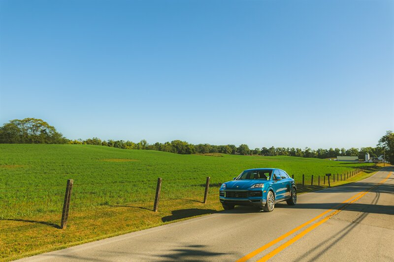 2025 Porsche Cayenne Coupe - Photo 22 - Indianapolis, IN 46268