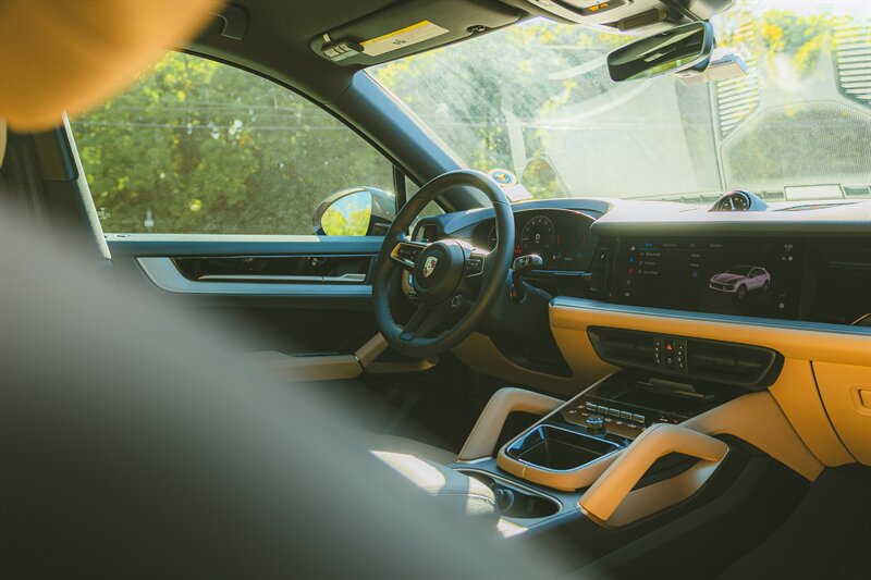 2025 Porsche Cayenne Coupe - Photo 39 - Indianapolis, IN 46268