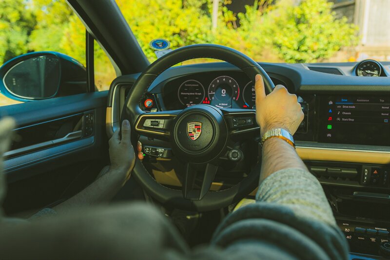 2025 Porsche Cayenne Coupe - Photo 16 - Indianapolis, IN 46268