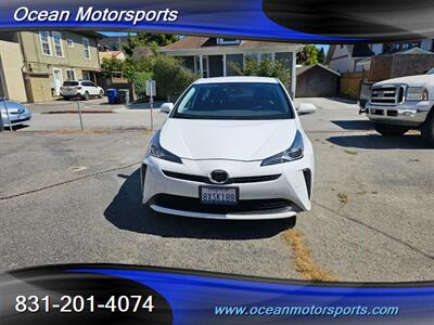 2022 Toyota Prius LE   - Photo 2 - Santa Cruz, CA 95060