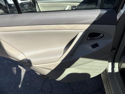 2007 Toyota Camry LE - Photo 19 - Dallas, TX 75247