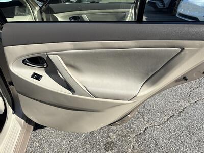 2007 Toyota Camry LE - Photo 27 - Dallas, TX 75247