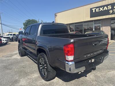 2017 Toyota Tacoma SR5 V6   - Photo 4 - Dallas, TX 75247