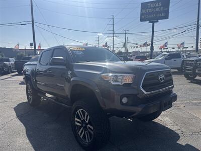 2017 Toyota Tacoma SR5 V6   - Photo 8 - Dallas, TX 75247