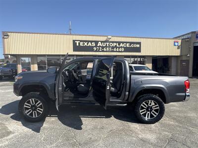2017 Toyota Tacoma SR5 V6   - Photo 13 - Dallas, TX 75247