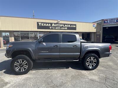 2017 Toyota Tacoma SR5 V6   - Photo 2 - Dallas, TX 75247