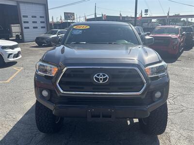 2017 Toyota Tacoma SR5 V6   - Photo 10 - Dallas, TX 75247