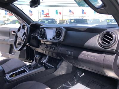 2017 Toyota Tacoma TRD Off-Road   - Photo 37 - Dallas, TX 75247