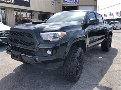 2017 Toyota Tacoma TRD Off-Road   - Photo 1 - Dallas, TX 75247