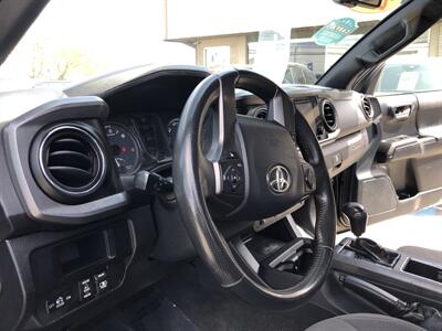 2017 Toyota Tacoma TRD Off-Road   - Photo 28 - Dallas, TX 75247