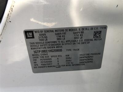 2017 GMC Sierra 1500 SLE   - Photo 9 - Dallas, TX 75247
