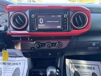 2019 Toyota Tacoma SR   - Photo 18 - Dallas, TX 75247