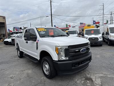 2017 Ford F-250 XL   - Photo 14 - Dallas, TX 75247