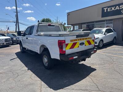 2017 Ford F-250 XL   - Photo 5 - Dallas, TX 75247
