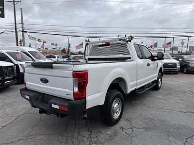 2017 Ford F-250 XL   - Photo 9 - Dallas, TX 75247