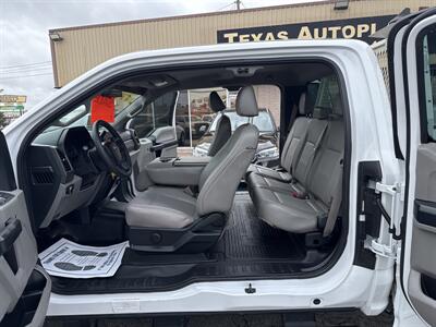 2017 Ford F-250 XL   - Photo 17 - Dallas, TX 75247
