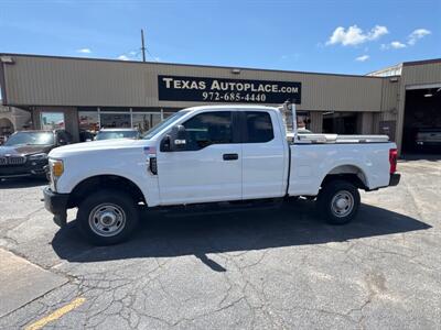 2017 Ford F-250 XL   - Photo 3 - Dallas, TX 75247