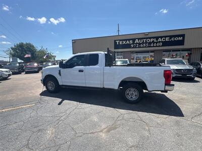 2021 Ford F-250 XL   - Photo 4 - Dallas, TX 75247