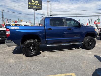 2015 Toyota Tundra SR5   - Photo 9 - Dallas, TX 75247