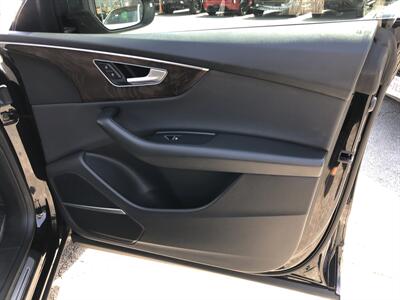 2020 Audi Q8 quattro Premium Plus - Photo 29 - Dallas, TX 75247